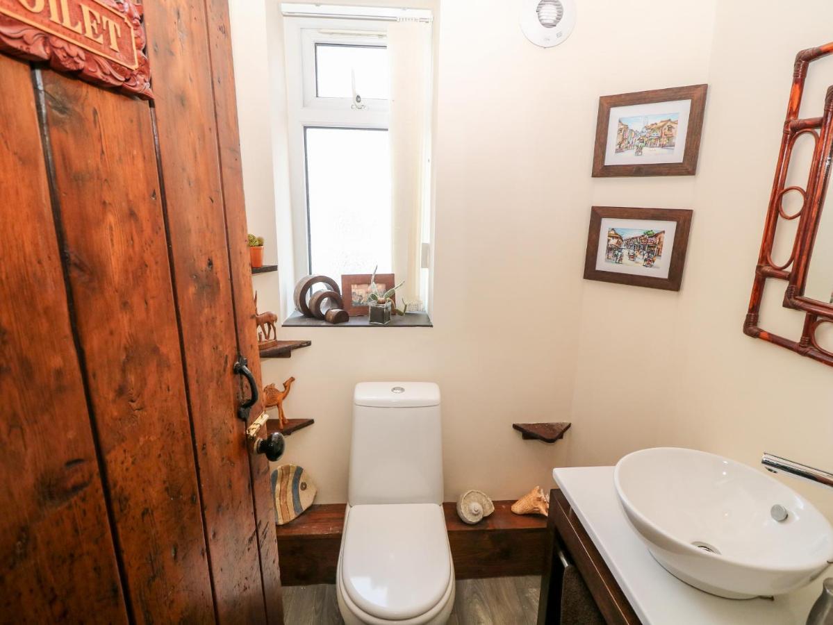 פוולהלי Sea View Apartment מראה חיצוני תמונה
