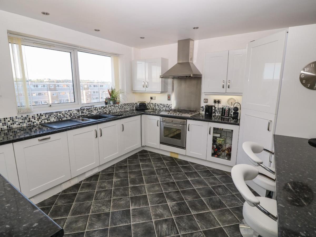 פוולהלי Sea View Apartment מראה חיצוני תמונה